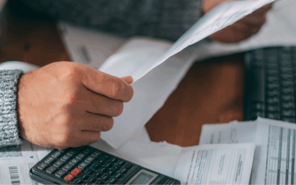 How To Stay on Top of Your Bill Payments