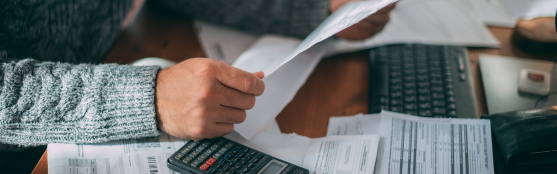 How To Stay on Top of Your Bill Payments